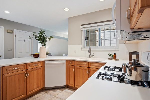 12-Kitchen 12-Kitchen