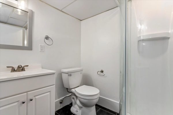 10-Bath-1867 Ramona Ave, Salt Lake City, UT 84108 10-Bath-1867 Ramona Ave, Salt Lake City, UT 84108